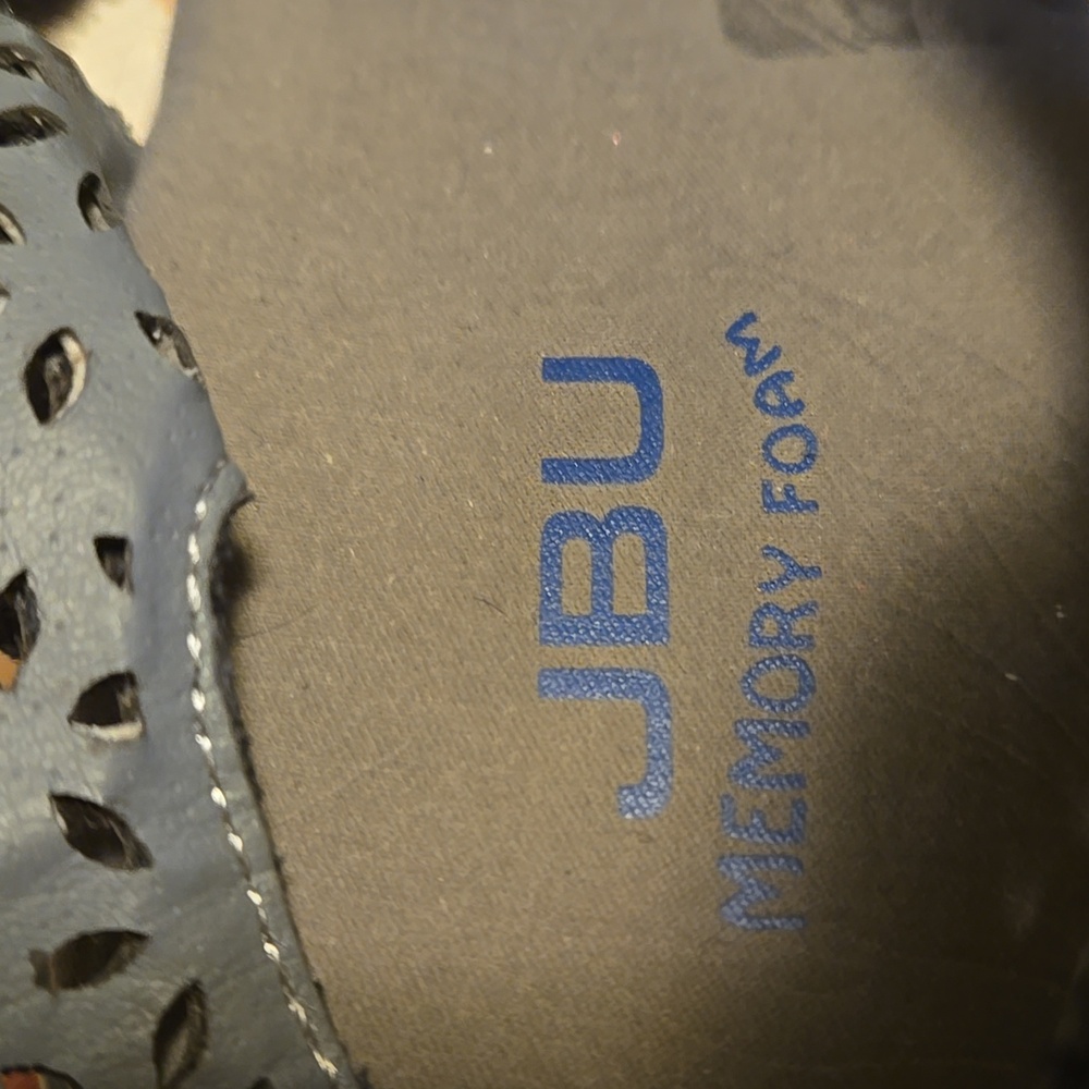JBU by Jambu Chloe Gray Vegan Leather Memory Foam Laser Cut Wedge Sandals - Picture 9 of 10